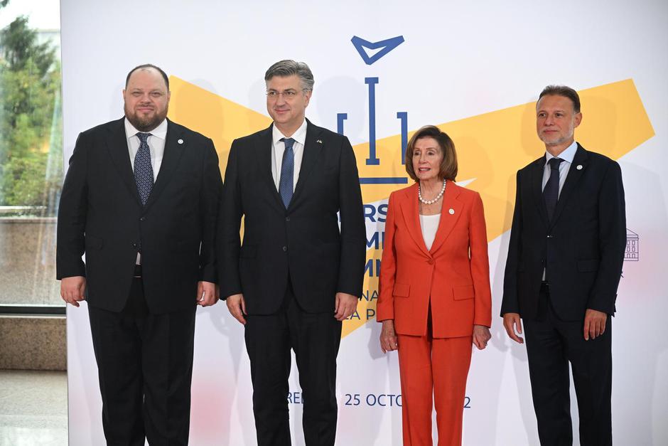 Zagreb: Nancy Pelosi i Andrej Plenković stigli na summit Međunarodne krimske platforme u NSK