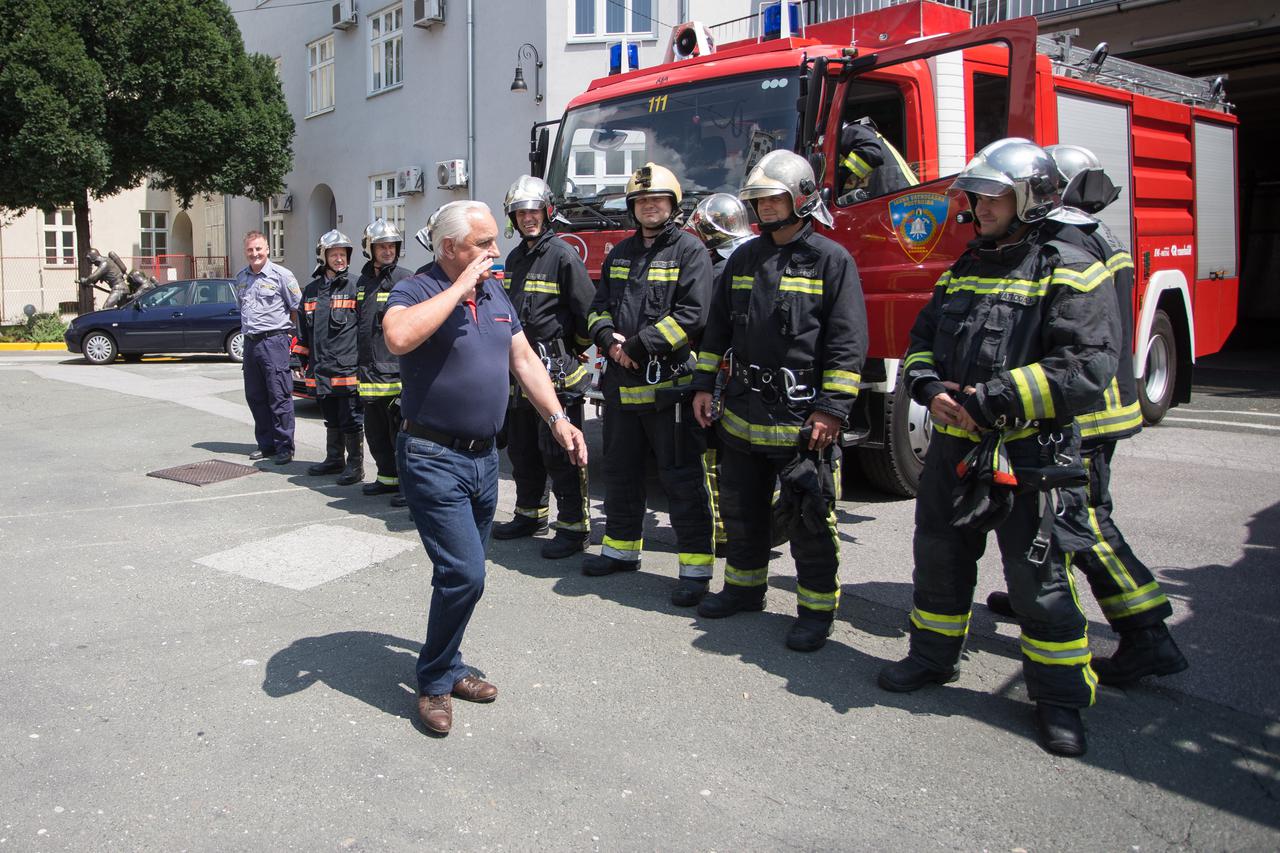 29.07.2016., Zagreb - Dragutin Vukovic, zapovjednik Vatrogasne postaje Centar, nakon 42 godine odlazi u mirovinu.  Photo: Davor Puklavec/PIXSELL