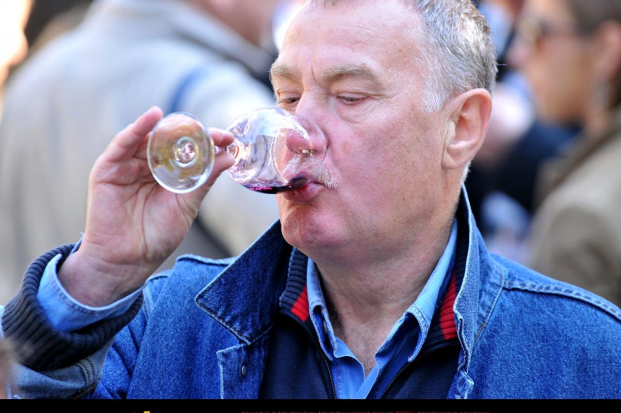 vino, portugizac  (1)