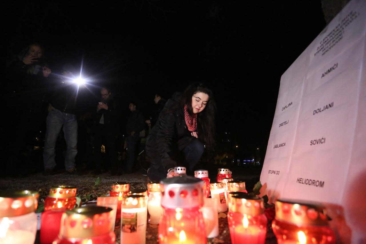 svijeće za žrtve rata u BiH