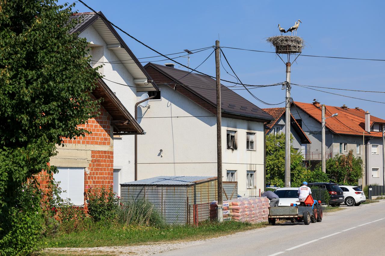 Sveti Križ Začetje: U požaru obiteljske kuće poginule tri osobe