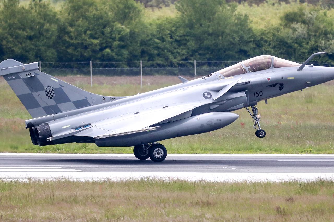 Zagreb: Rafalei stigli u Hrvatsku