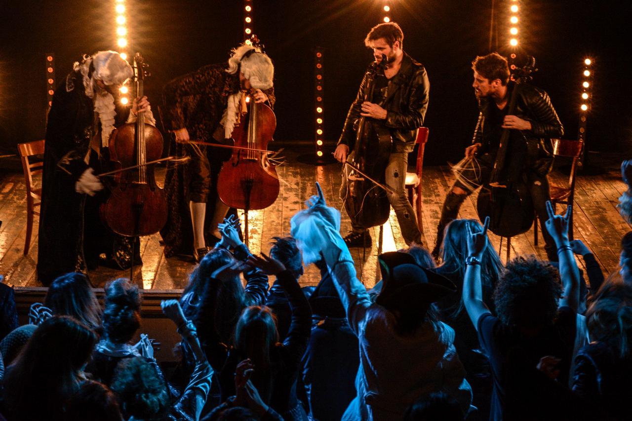 2CELLOS