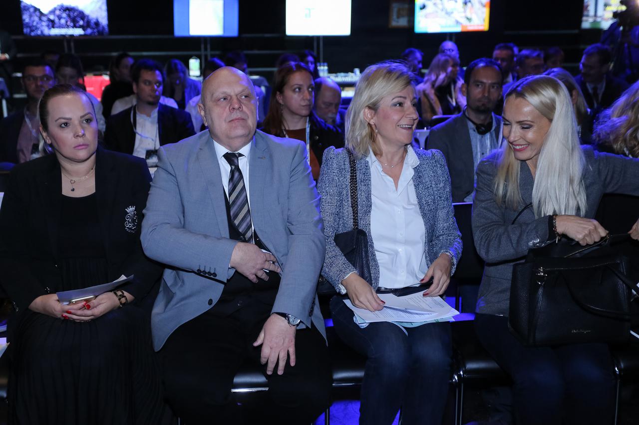 Zagreb: Konferencija "Pametni gradovi"