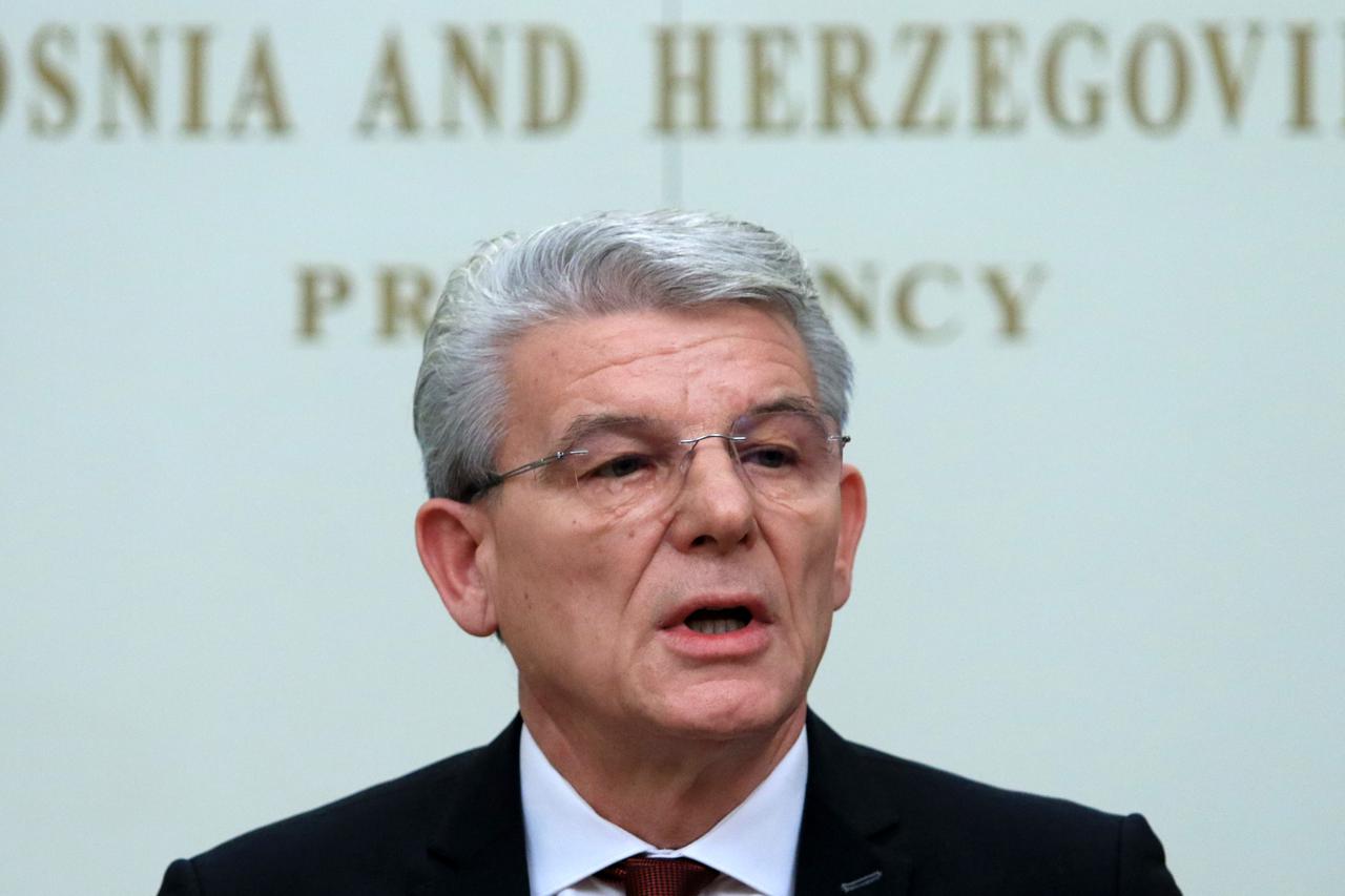 Šefik Džaferović