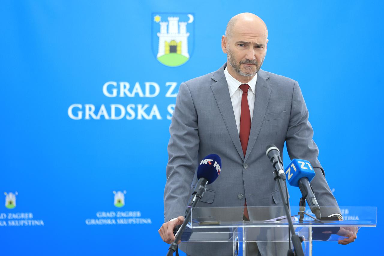 Predsjednik zagrebačke Gradske skupštine Joško Klisović održao je konferenciju za medije