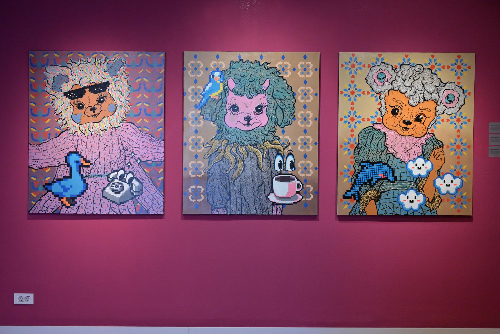 Izložen je čitav niz poznatih i nagrađivanih imena, pa i nekih posve novih, neki od njih su Grgur Akrap, Gordana Bakić, Sebastijan Dračić, Lora Elezović, Martina Grlić, Paulina Jazvić, Teo Kiš, Anita Kos, Slaven Kosanović, Gordana Kovačić Macolić, Radovan Kunić, Mirna Kutleša, Marina Mesar OKO, John Miličić, Tara Stanić, Miran Šabić, Gorana Težak, Josip Tirić, Zoran Šimunović.... 