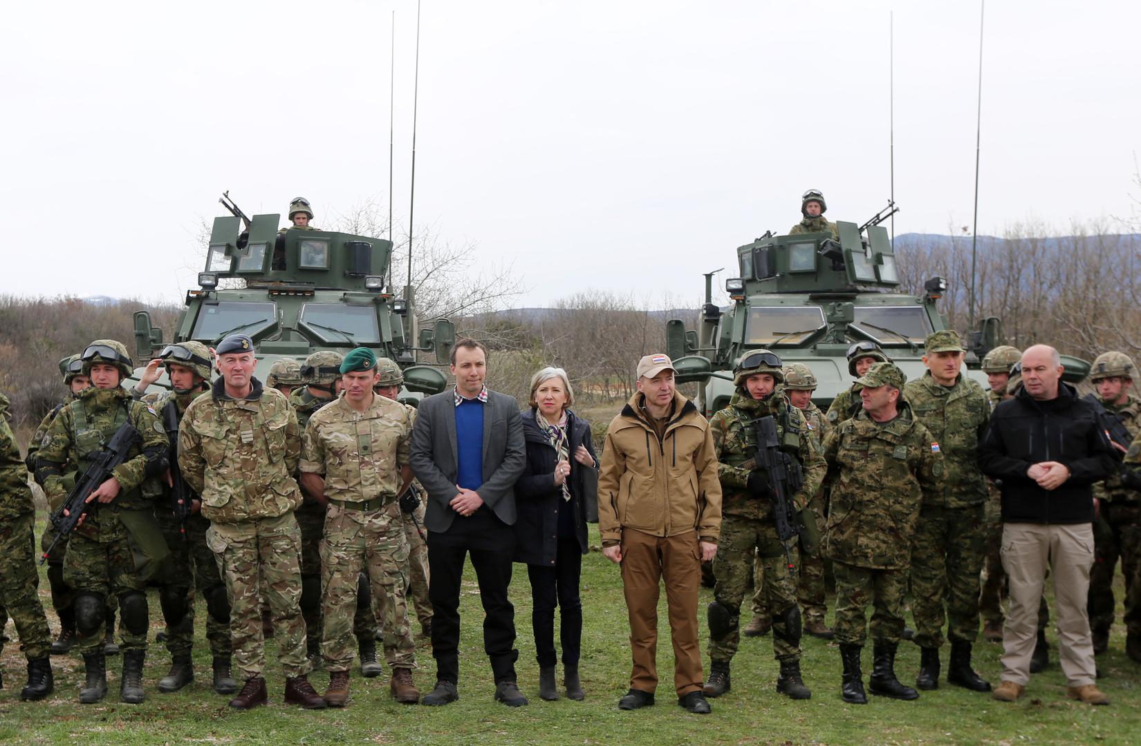 Zamjenik britanskog veleposlanika Peter Clements tom je prigodom istaknuo kako ga raduje organizacija sličnih obuka za sve grane oružanih snaga dviju zemalja u budućnosti