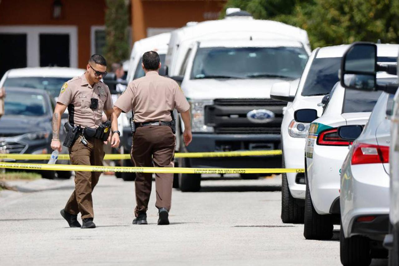 US-NEWS-MIAMI-BODIESFOUND-MI