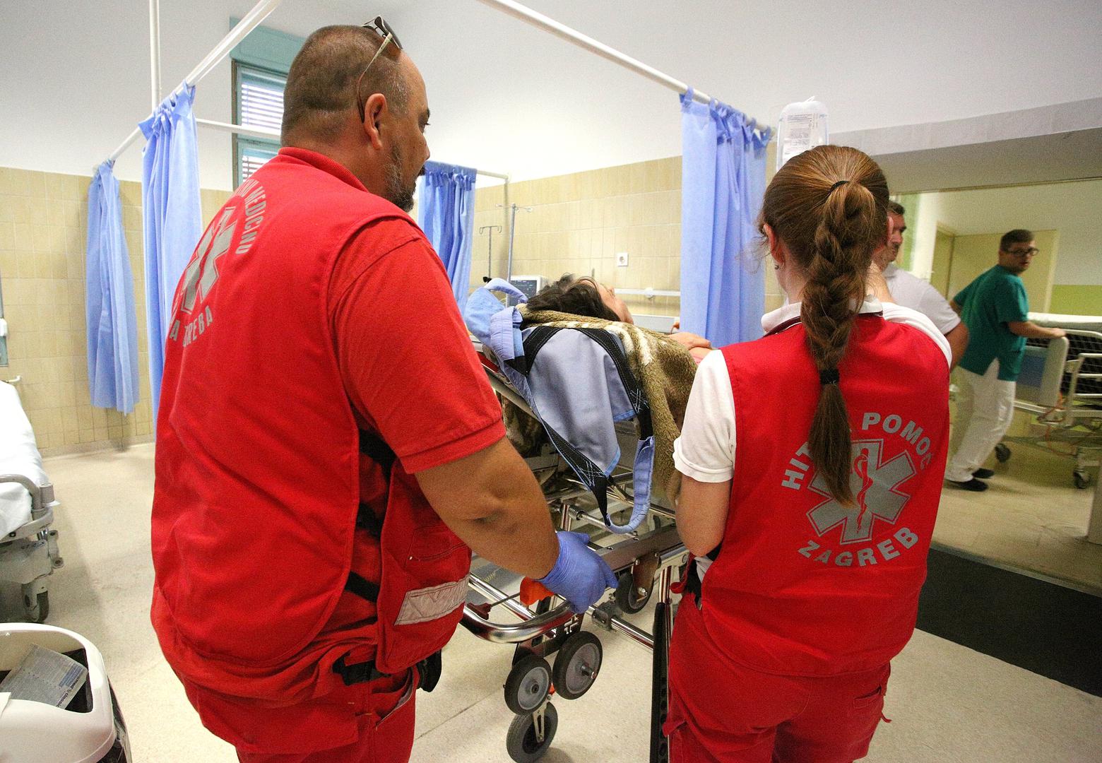 Ekipe hitne pomoći svakodnevno dovoze unesrećene osobe ili one sa zdravstvenim tegobama u centralni hitni prijam u Vinogradskoj