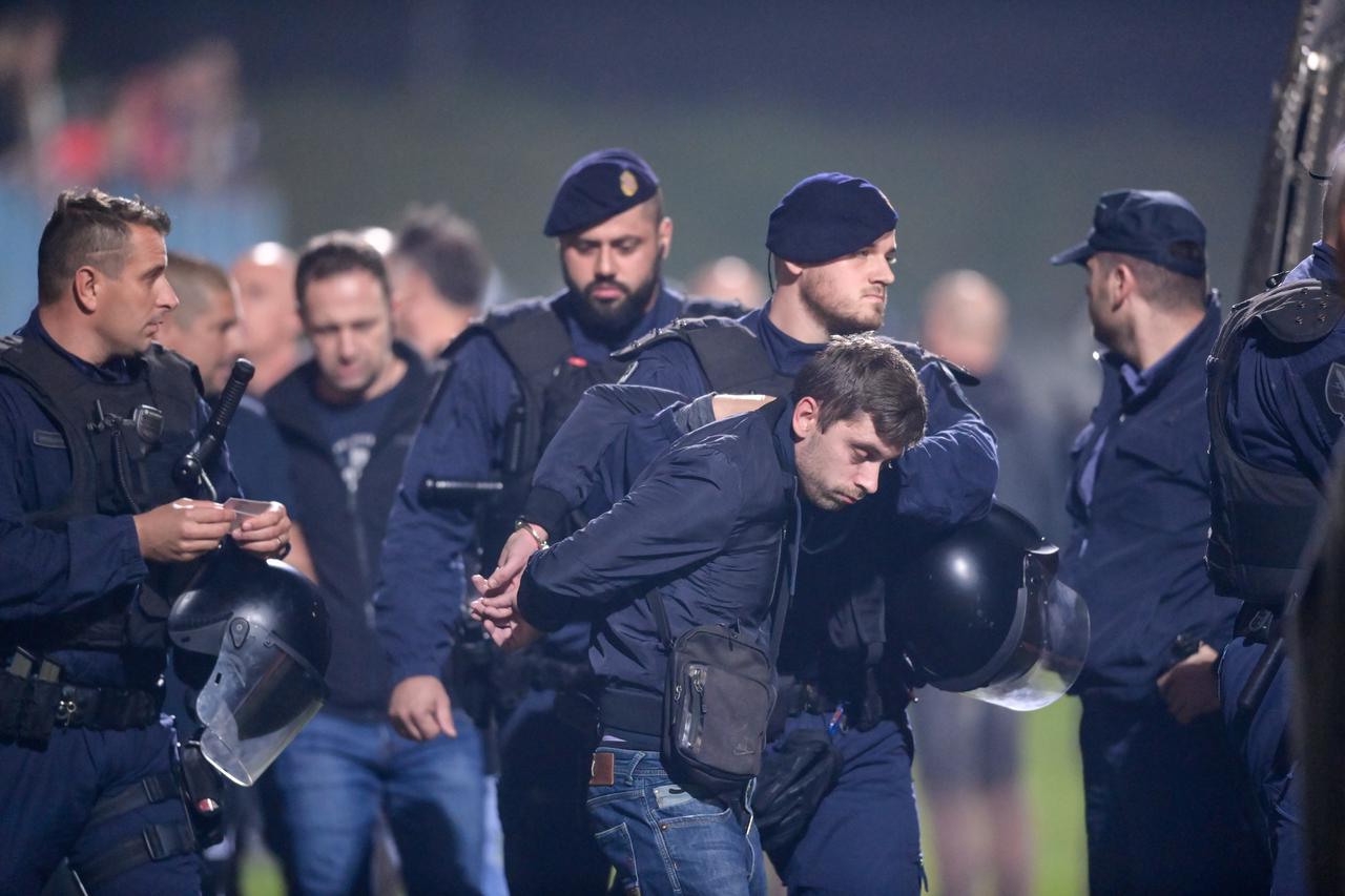 Velika Gorica: Policija privela nekoliko osoba na utakmici Hajduka i Gorice