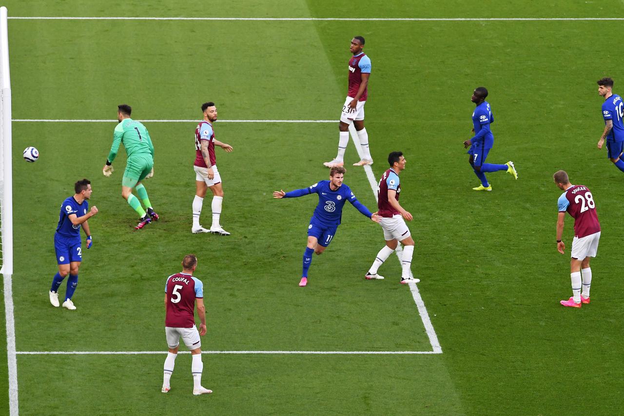 Premier League - West Ham United v Chelsea