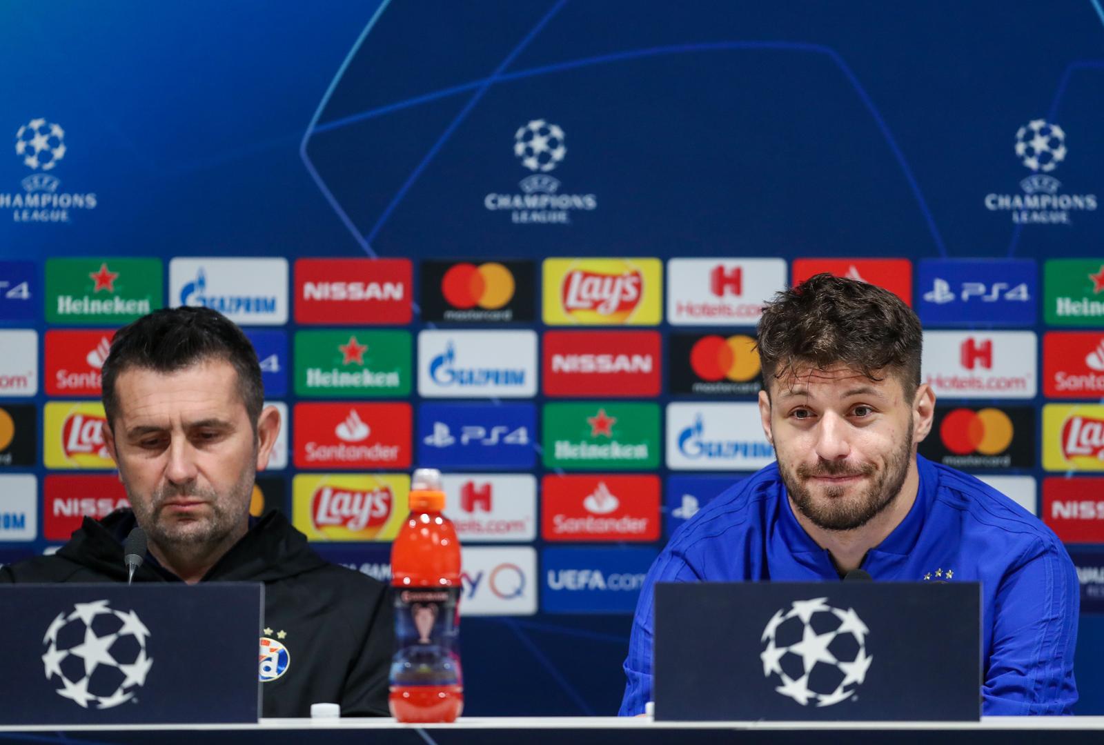 2. Nije to bio jedini put kada je izazvao buru. Bjelica ga je u nekoliko navrata izbacio iz momčadi. Istaknuti slučaj bio je derbi protiv Hajduka 2019. kada je izbačen zbog kašnjenja na promotivne klupske obaveze.