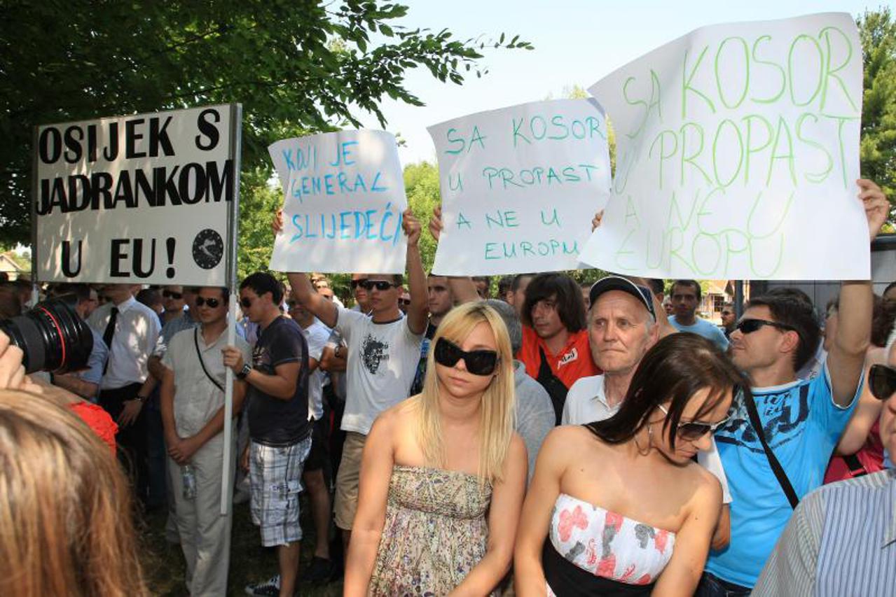 Jadranka Kosor u Višnjevcu na polaganju kamena temeljca (1)