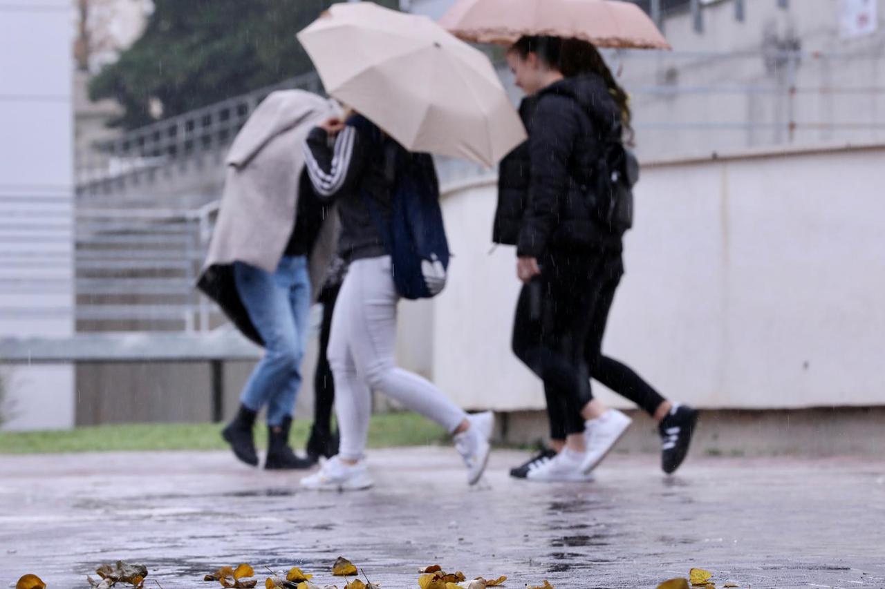 Kišni jesenski dan u Splitu