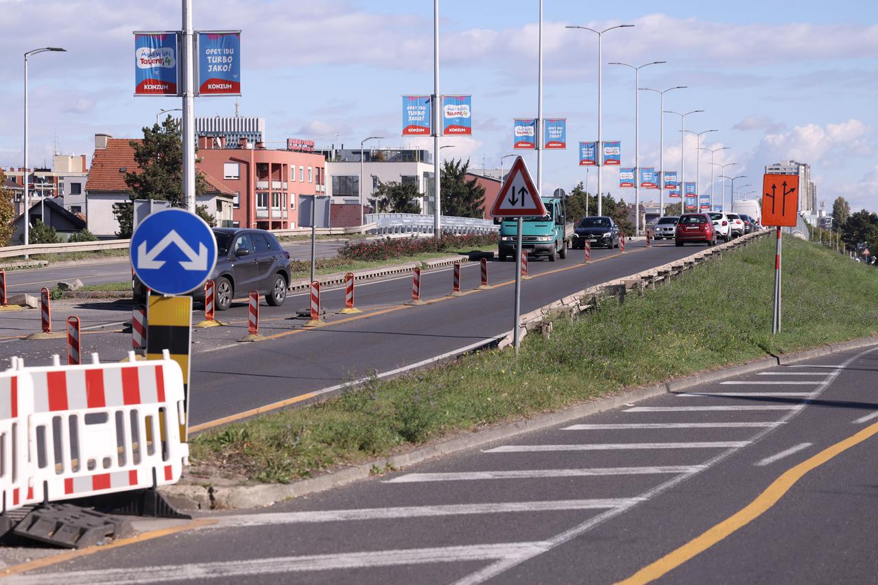 Zagreb: Nadvožnjak na križanju Selske i Zagrebačke avenije