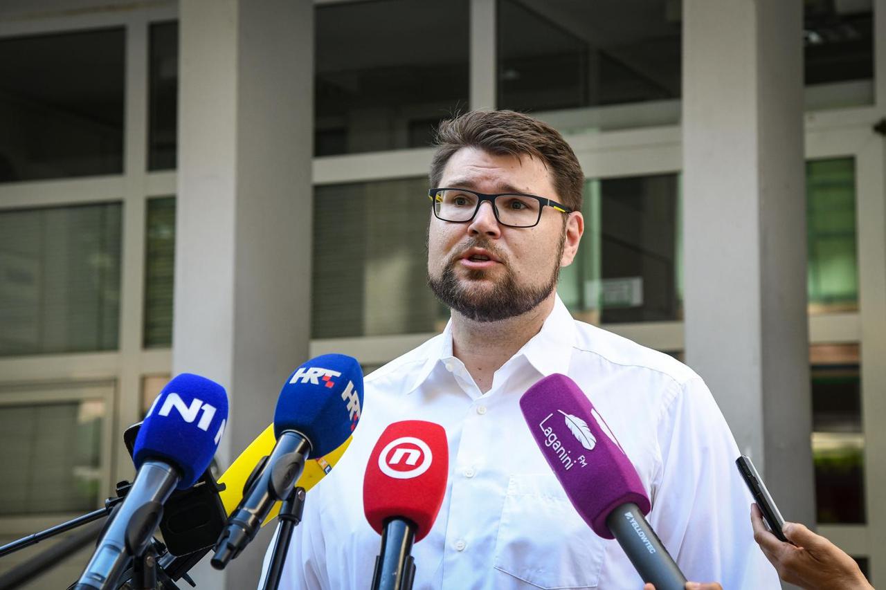 Zagreb: Peđa Grbin o svojoj kandidaturi za predsjednika SDP-a