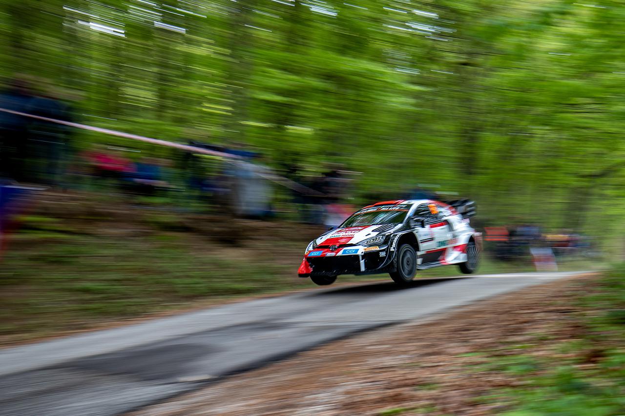 Krenula spektakularna utrka WRC Croatia Rally