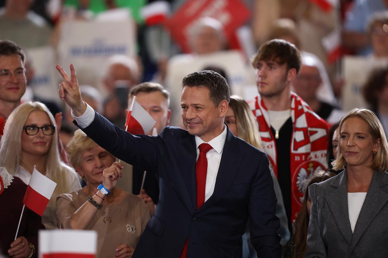 Poland holds presidential election