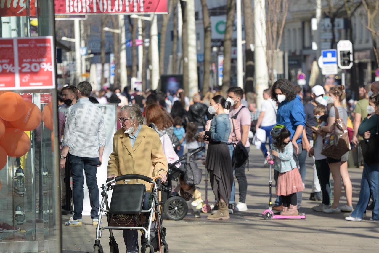 AUSTRIA-VIENNA-EASTER HOLIDAYS-COVID-19 LOCKDOWN