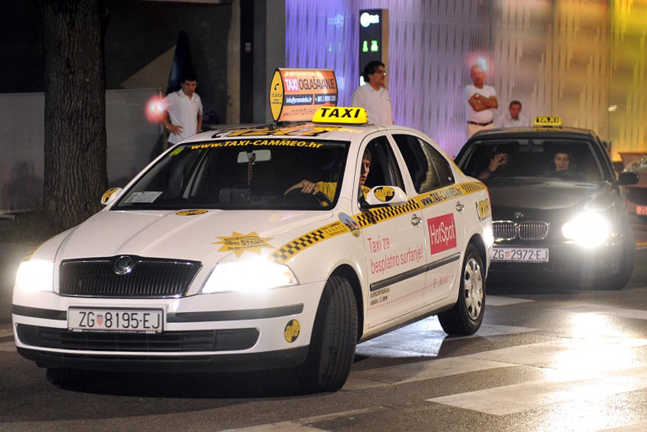 '07.07.2011., Zracna luka Zagreb, Aerodrom Pleso, Zagreb - Taksist Taxi-Cammeo dobio je batine od drugog Taxista.  Photo: Goran Stanzl/PIXSELL'