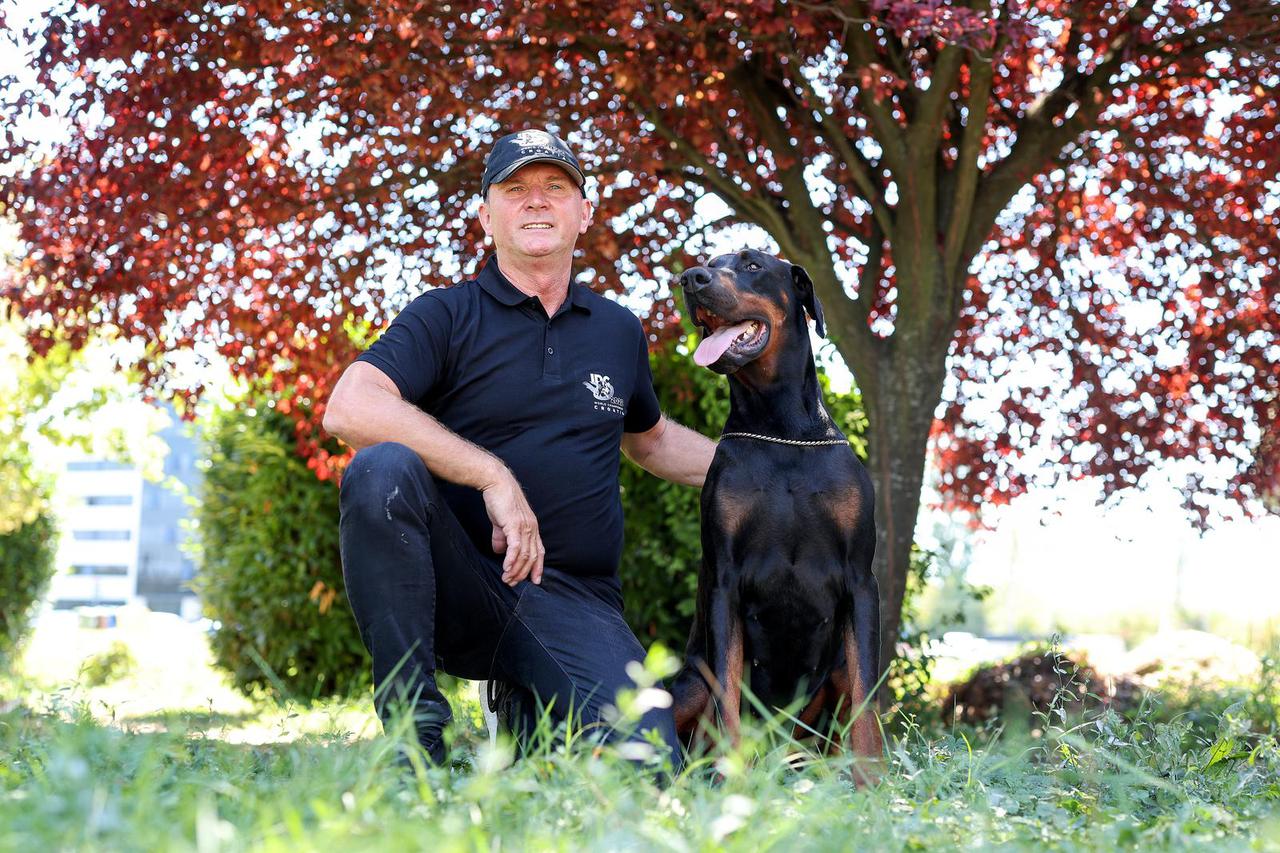 Miroslav Bedekovic, vlasnik kafića Doberman i predsjednik Doberman kluba Zagreb