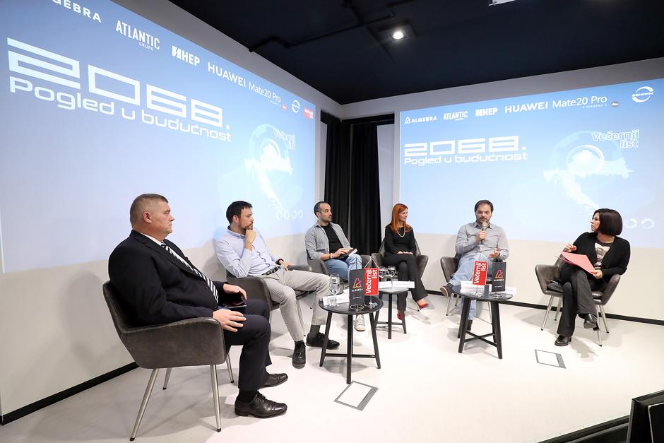 Četvrta panel diskusija projekta 2068 :'Tehnologija i umjetna inteligencija'