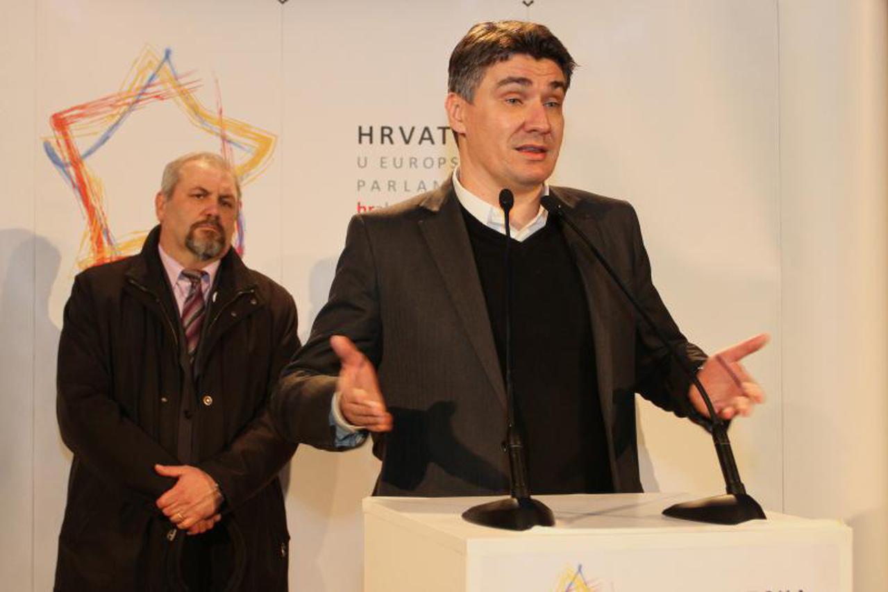 zoran milanović,sdp,vesna pusić,biljana borzan (1)