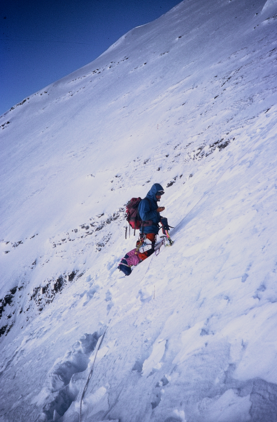 storyeditor/2022-05-13/Penjanje__7500_m__u_stijeni_Everesta_1989_.png