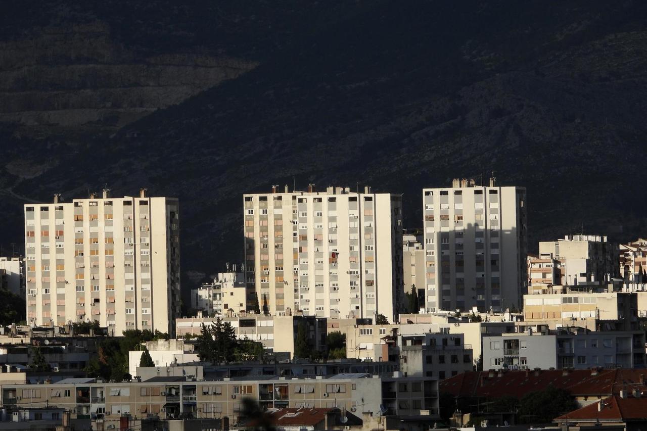 Pogled na Split i okolicu s marjanske vidilice