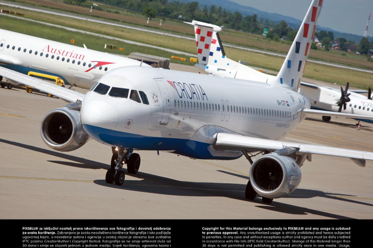 '22.05.2013., Zracna luka Zagreb, Zagreb - Poljetanje zrakoplova Airbus A320 kompanije Croatia Airlines.  Photo: Borna Filic/PIXSELL'
