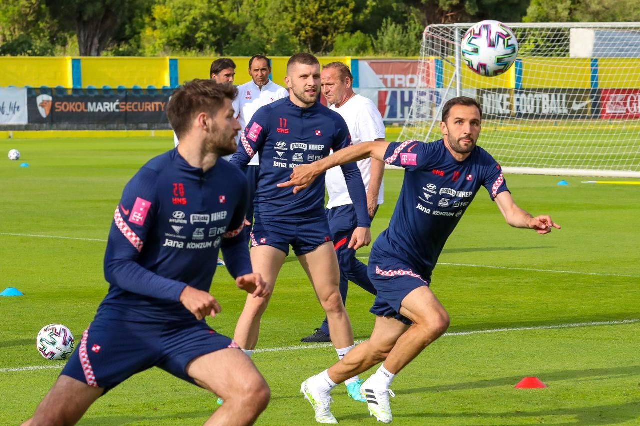 Rovinj: Popodnevni trening hrvatskih nogometnih reprezentativaca