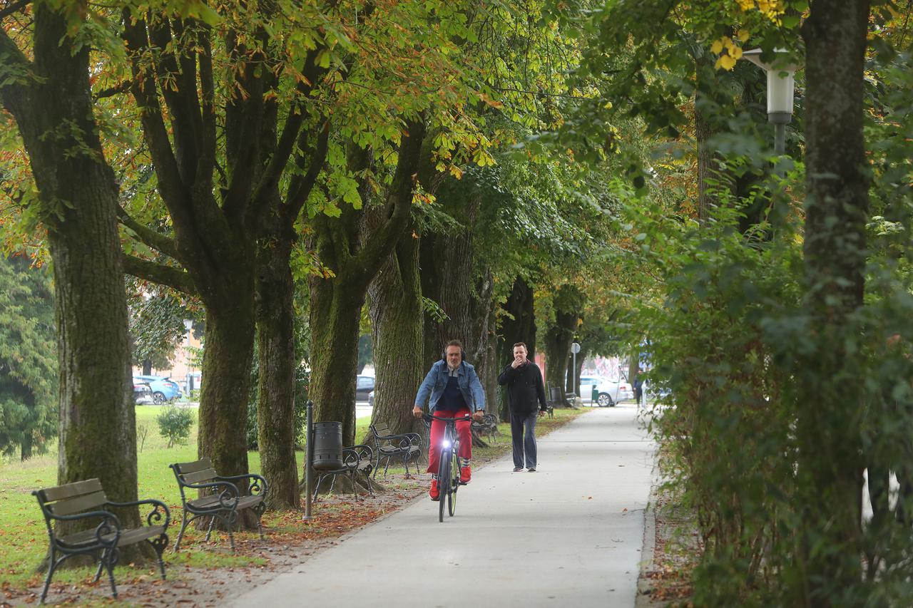 Prohladno jesensko prijepodne u Karlovcu