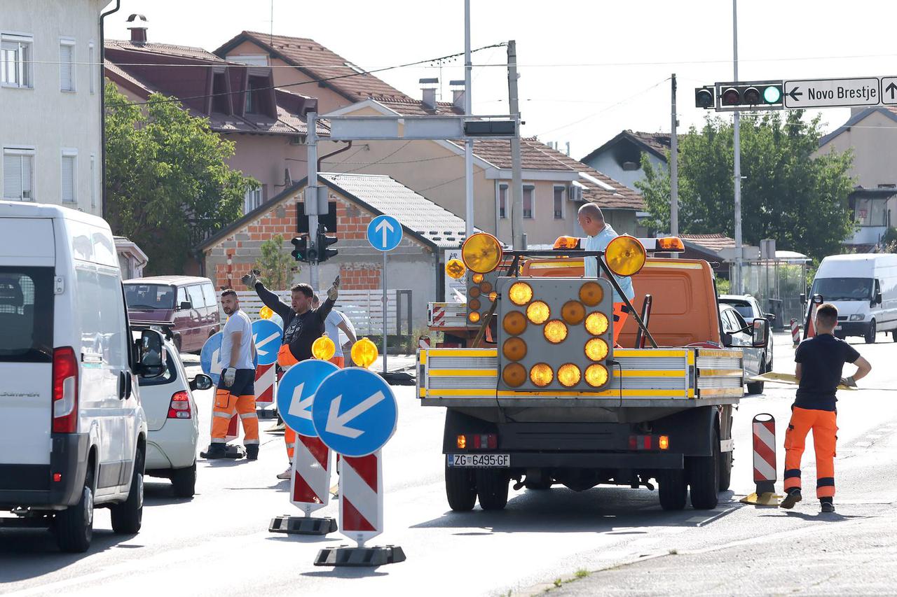 Zagreb: Počeli radovi na asfaltiranju južne kolne trake Zagrebačke ceste 