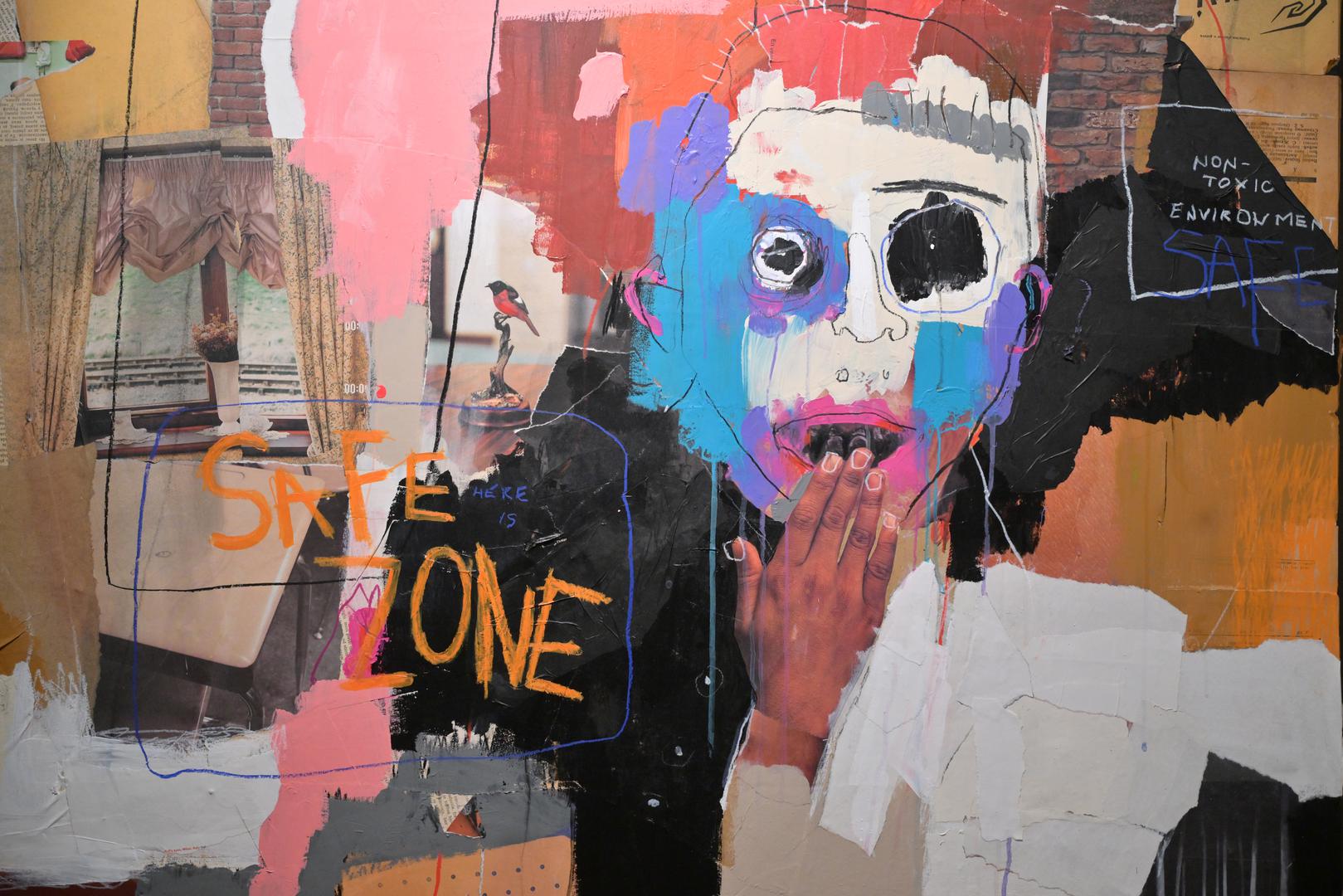 Program je širok pa se posjetitelji i dodatno o događanjima mogu informirati na stranici Bijenala slikarstva. Izložba u Klovićevim dvorima traje do 21. lipnja, a potom se postav seli u Vukovar, Zadar i Poreč