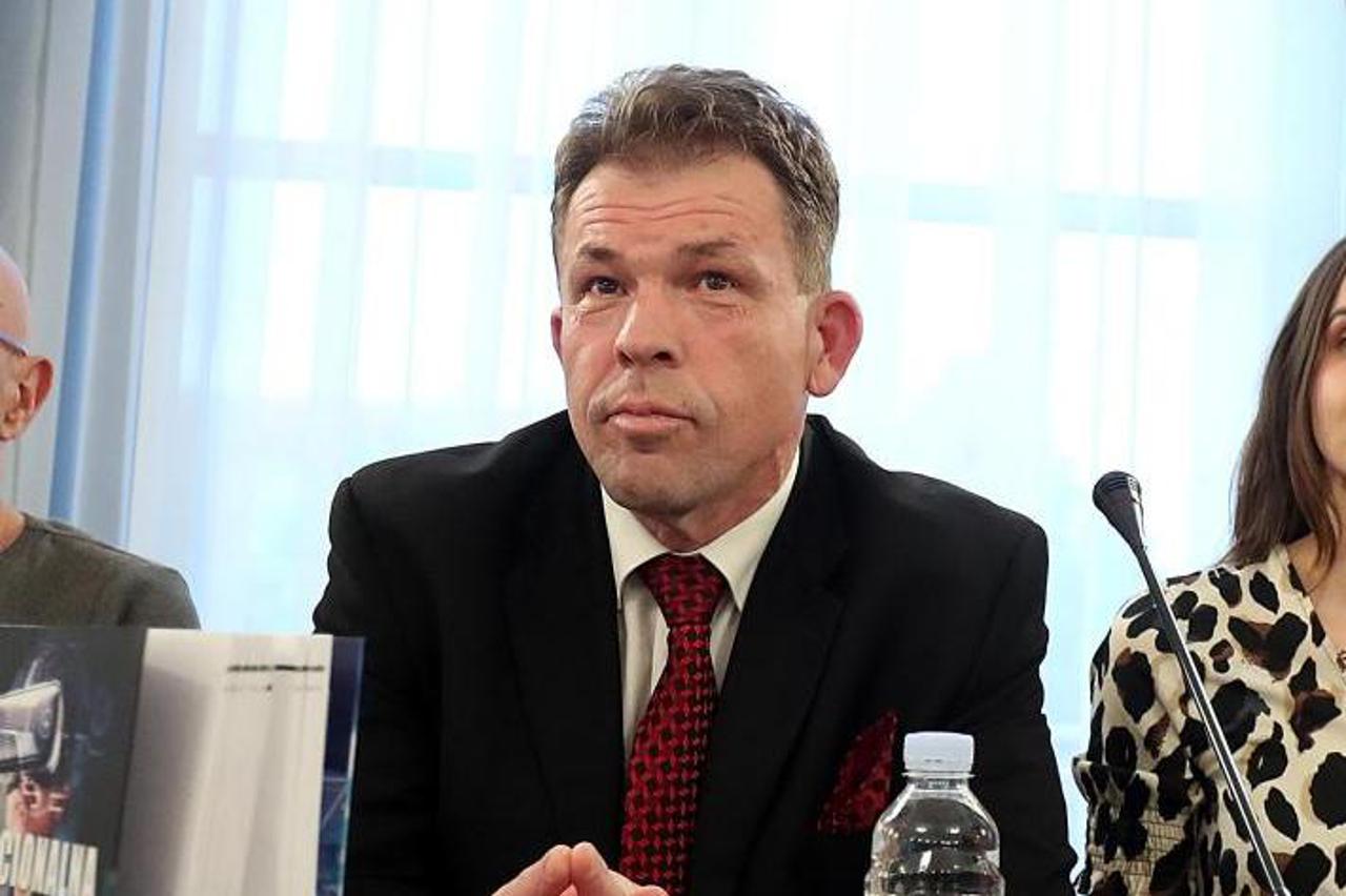 Zagreb: Predstavljene knjige Mirka Bilandžiæa i Danijele Luciæ