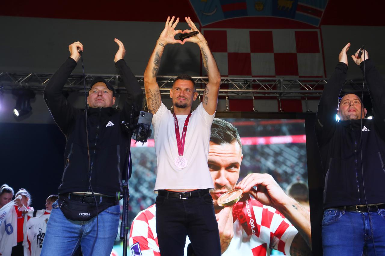 Tisuće Karlovčana dočekalo Dejana Lovrena s brončanom medaljom iz Katara