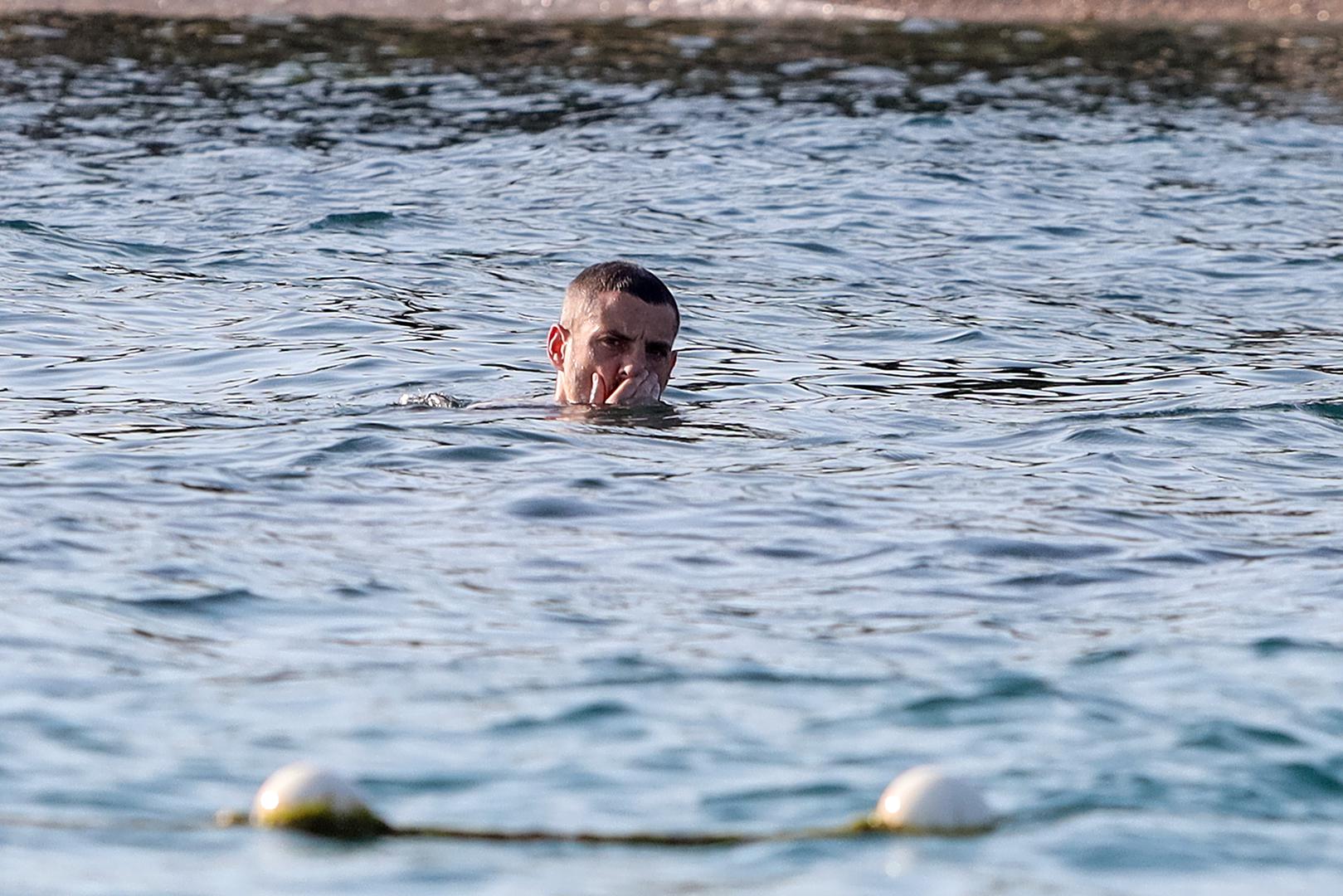 18.07.2024., Petrčane - Arijan Ademi odmara na plazi u Punta Skali Photo: Sime Zelic/PIXSELL