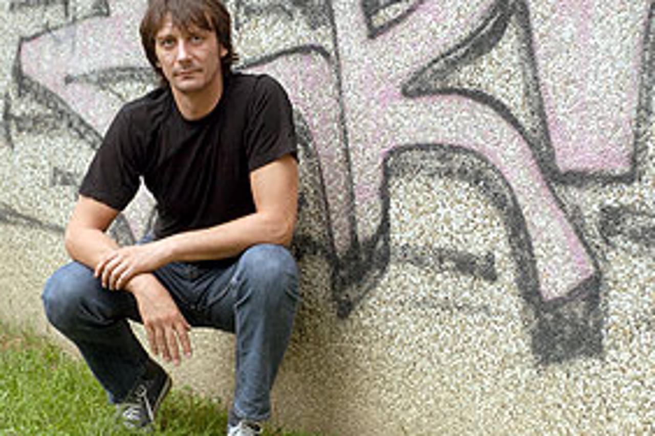 Neumorni Davor Gobac napisao je deset pjesama za novi album Psihomodo popa