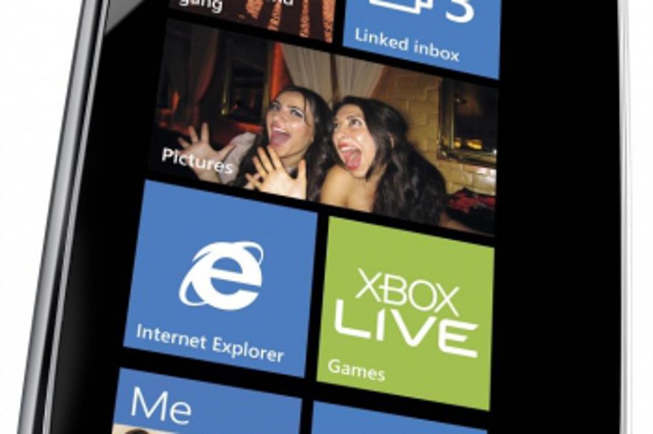 'mobiteli03_nnn_rad_270212'