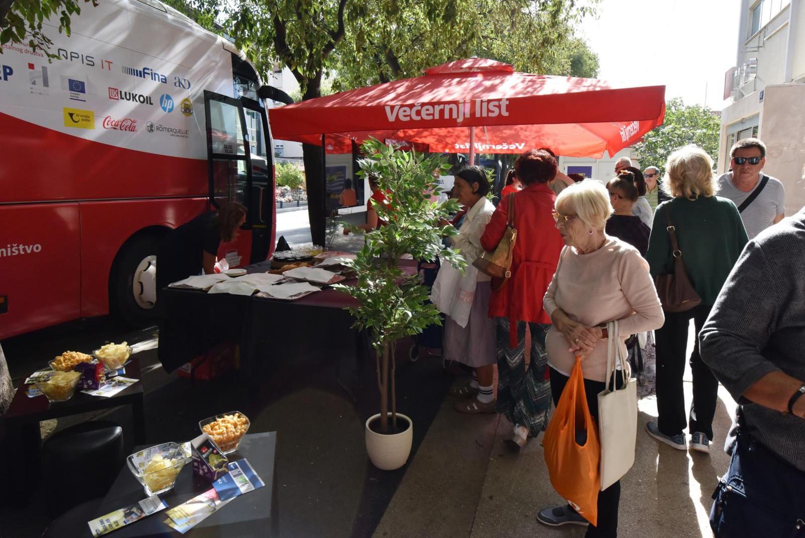 Trenutačno sustav e-Građani ima 61 uslugu i stalno se nadograđuje, a njime se zasad koristi 750.000 građana