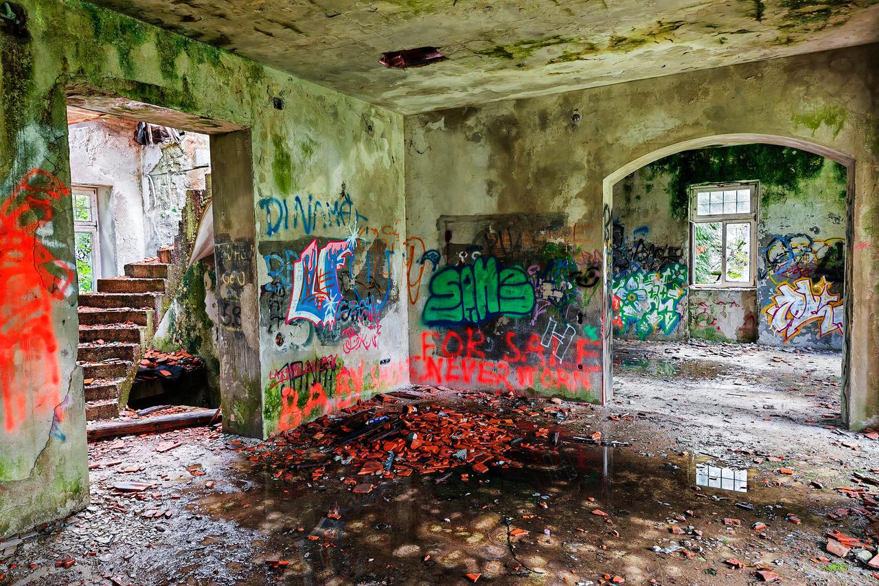 Nesretna sudbina Wagnerove vile, zvali su je samoborski Versailles, danas propada obrasla u drač