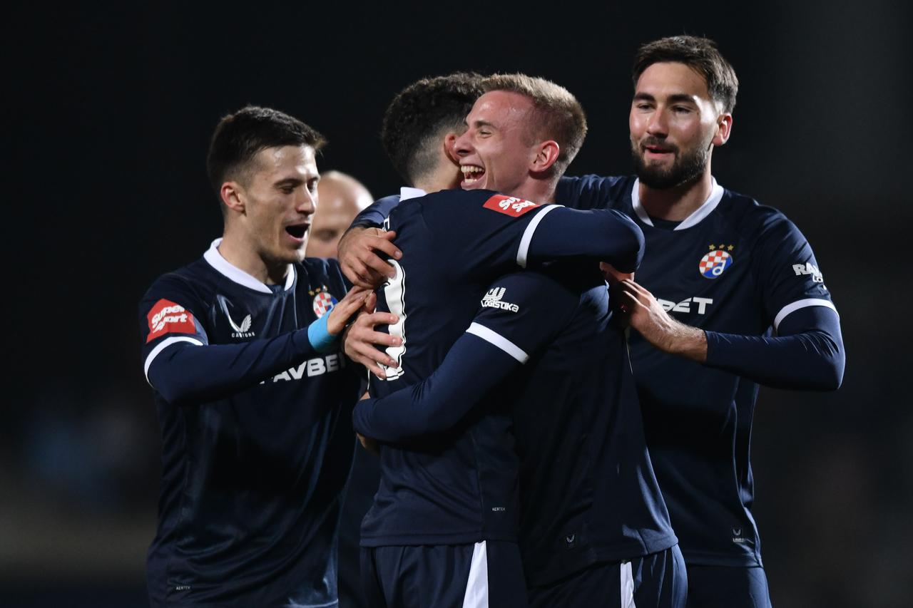 Karlovac: SuperSport Hrvatski nogometni kup, osmina finala, NK Karlovac - GNK Dinamo