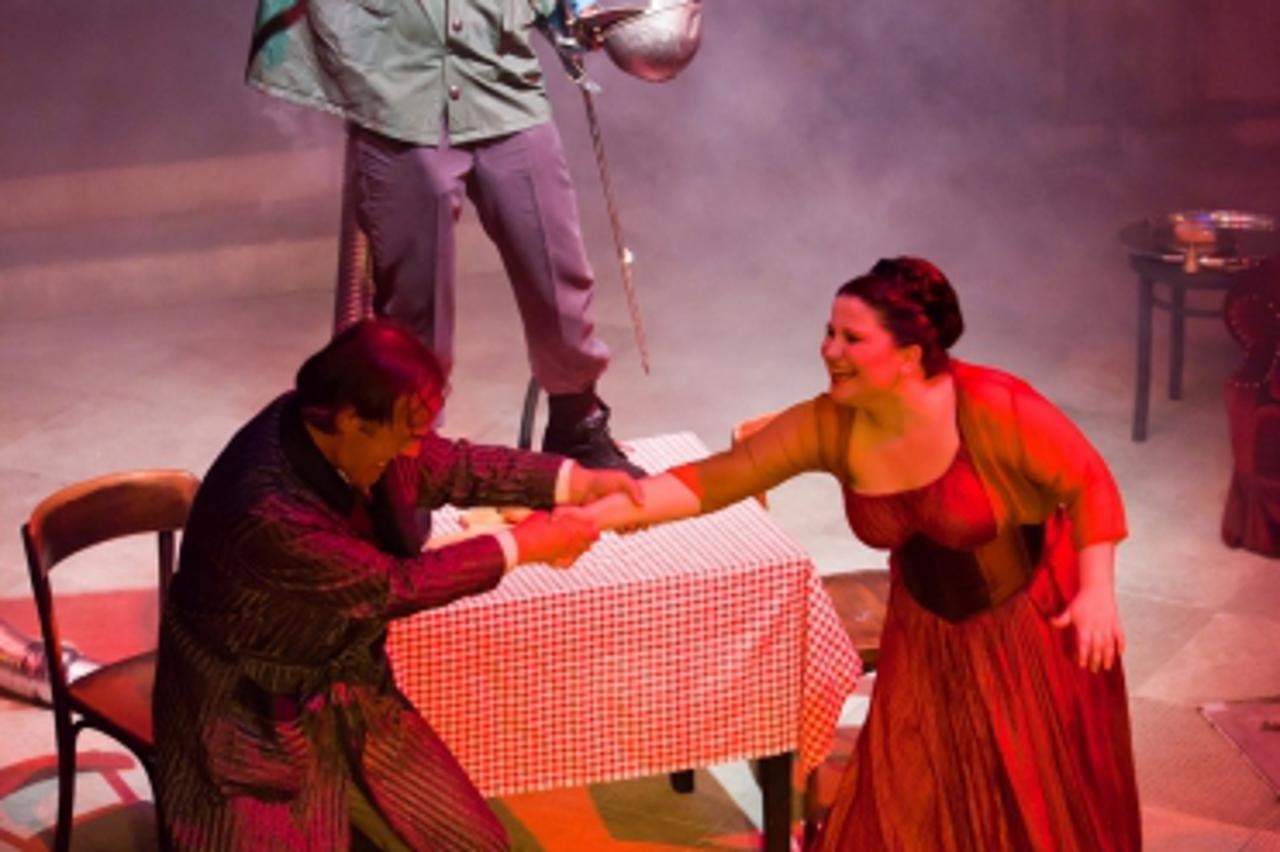 'opera_nnn_kul_060810'