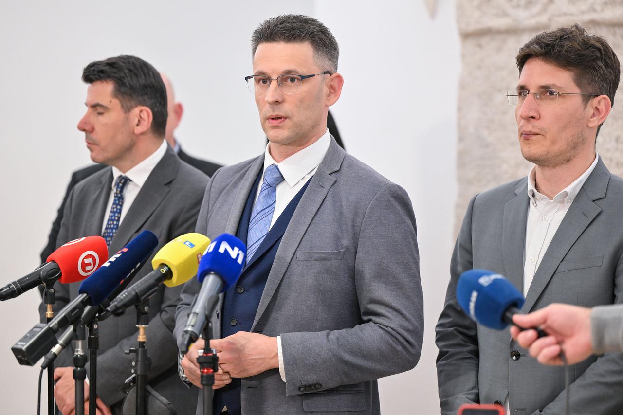 Zagreb: Stranka Most predala je kandidacijske liste za Europski parlament