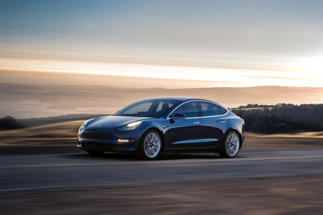 Model 3 Tesla