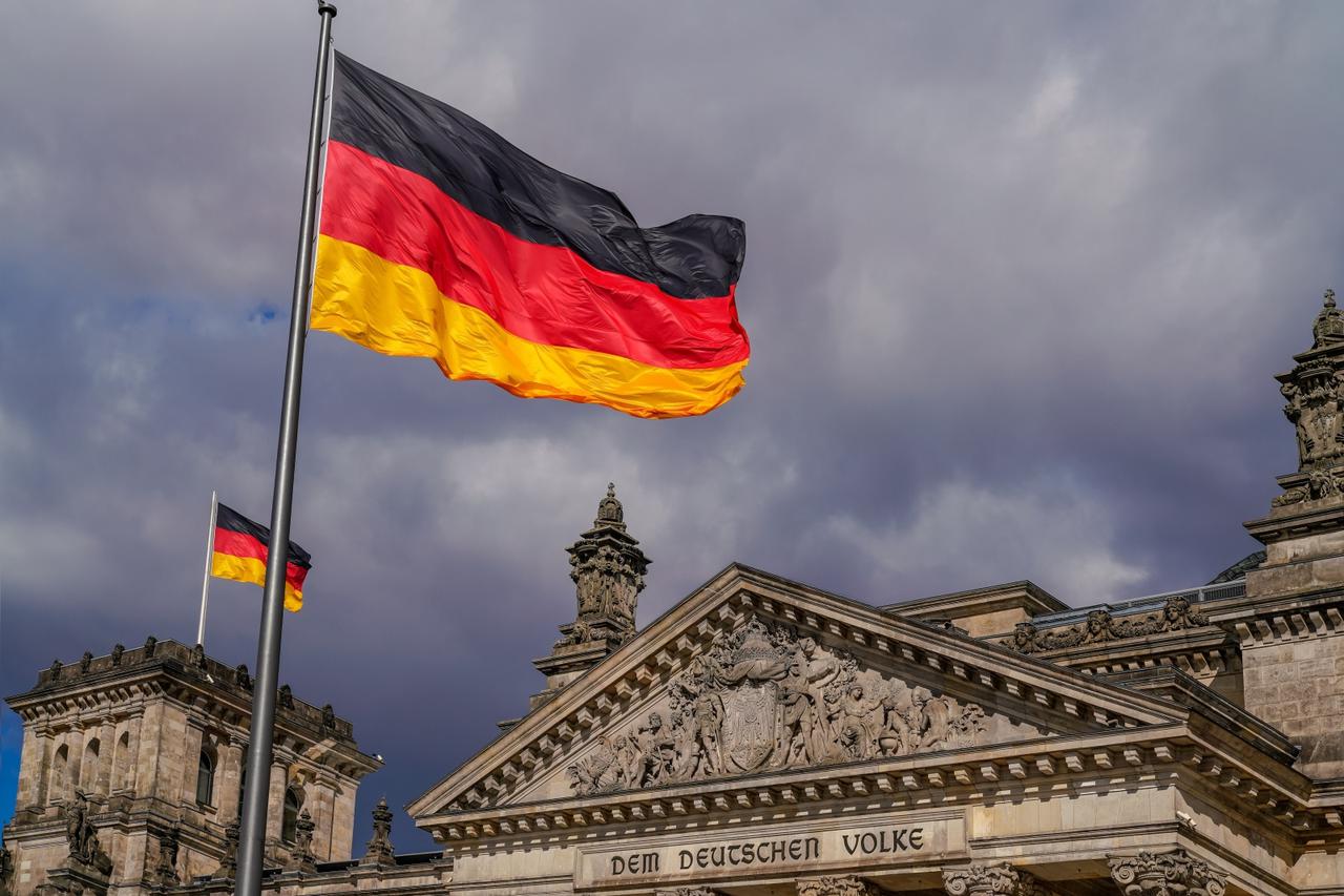 Berlin Reichstag building - detail