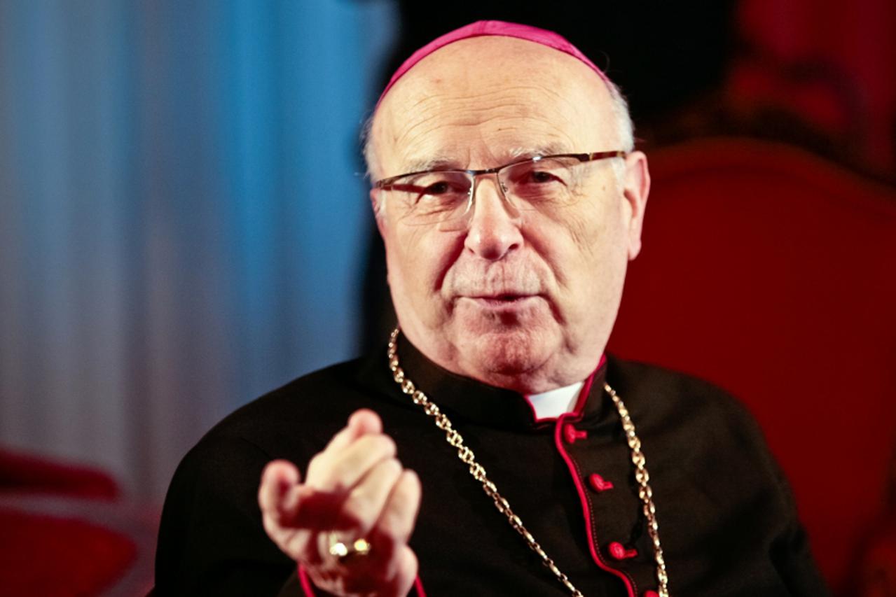 'Djakovo,21.12.2009., Marin Srakic, nadbiskup Djakovacko-osjecki i predsjednik Hrvatske Biskupske konferencije Photo: Krunoslav Petric/PIXSELL'