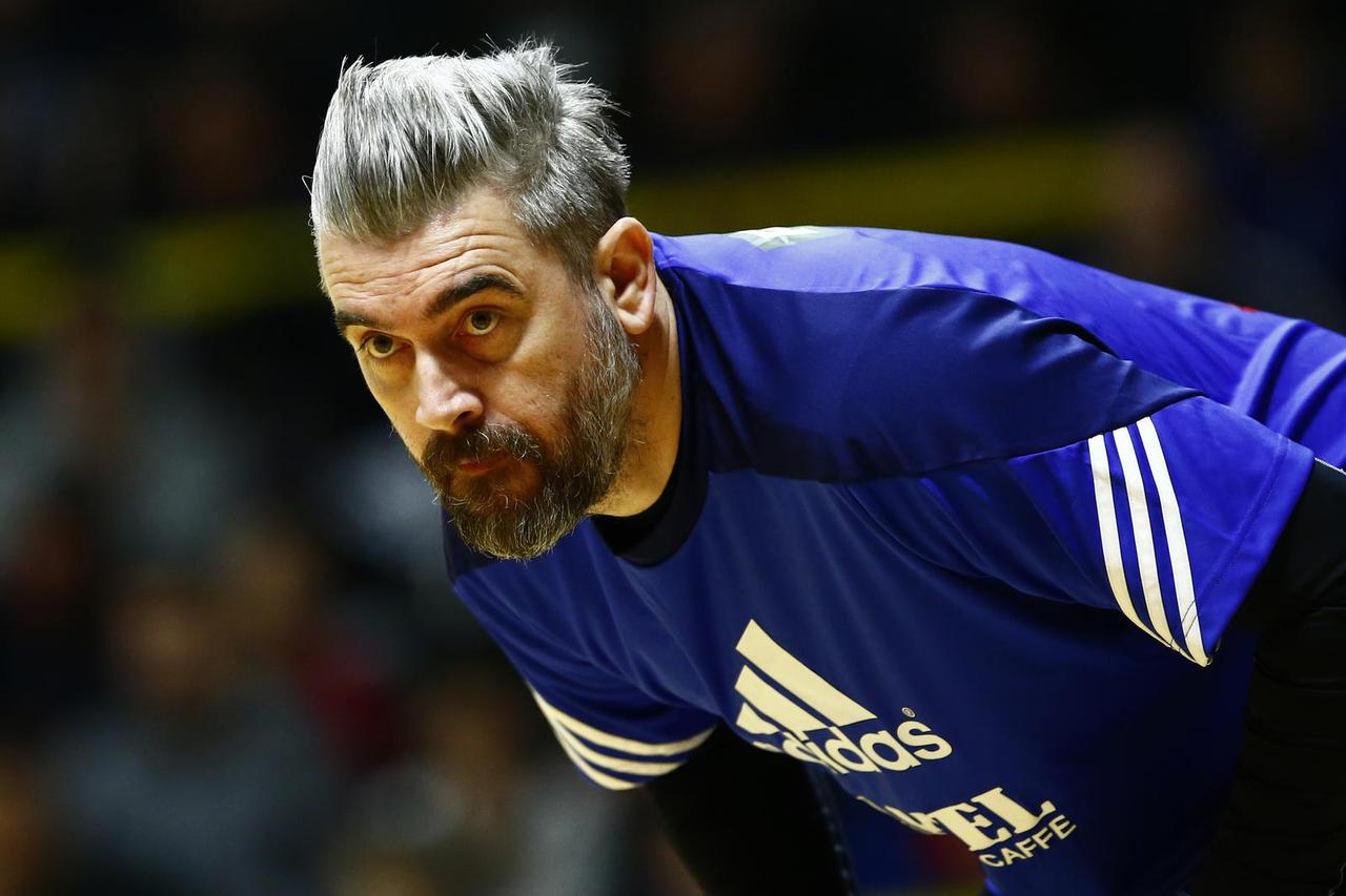 Četiri kafića: Memorijal Dino Petrinović, Tennis - Camel