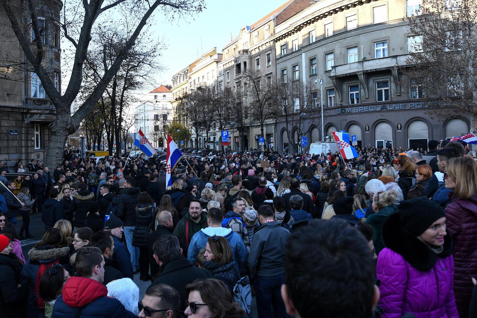 Organizator prosvjeda je Inicijativa prava i slobode.
